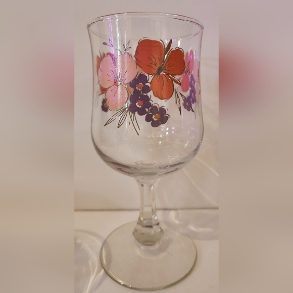 Vintage Galleria Stoneware Flower Floral Pink Gray Stemmed Glass Set of 4 - Picture 3 of 5